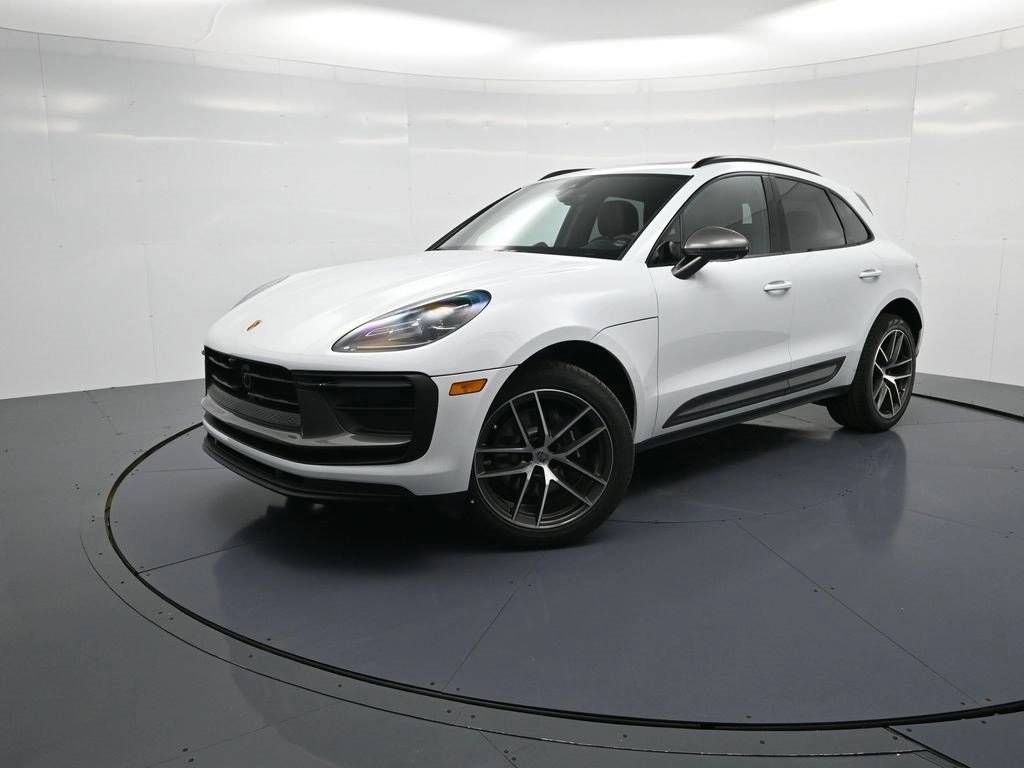 2026 Porsche Macan T