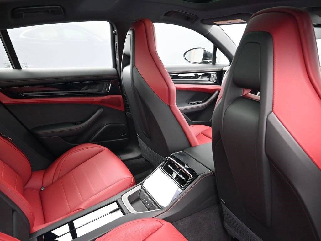 2026 Porsche Panamera Base - Photo 13