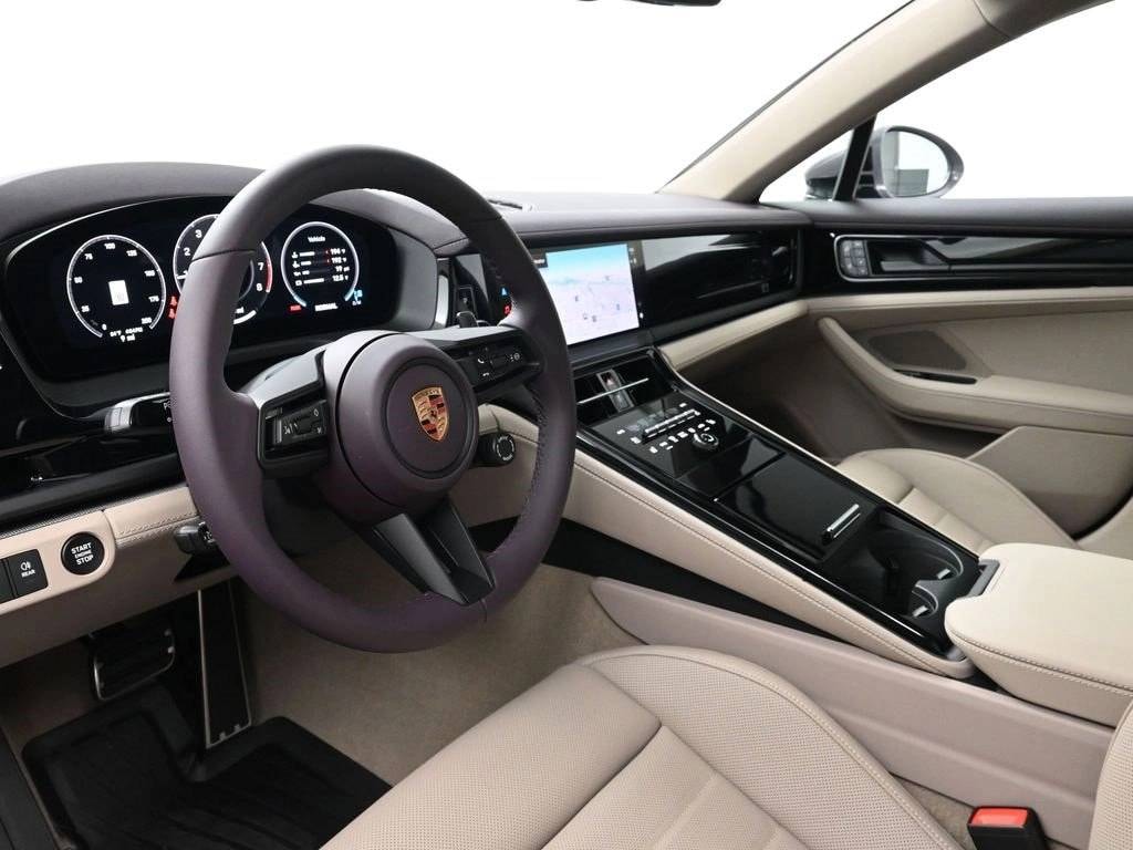 New 2026 Porsche Panamera 4 Hatchback