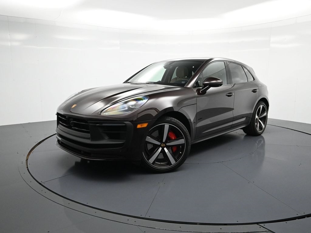 2024 Porsche Macan GTS's photo