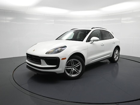 2023 Porsche Macan SUV