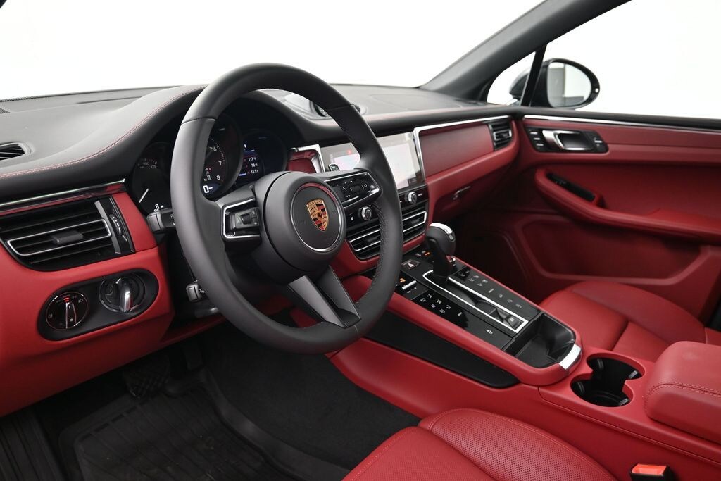 New 2026 Porsche Macan SUV