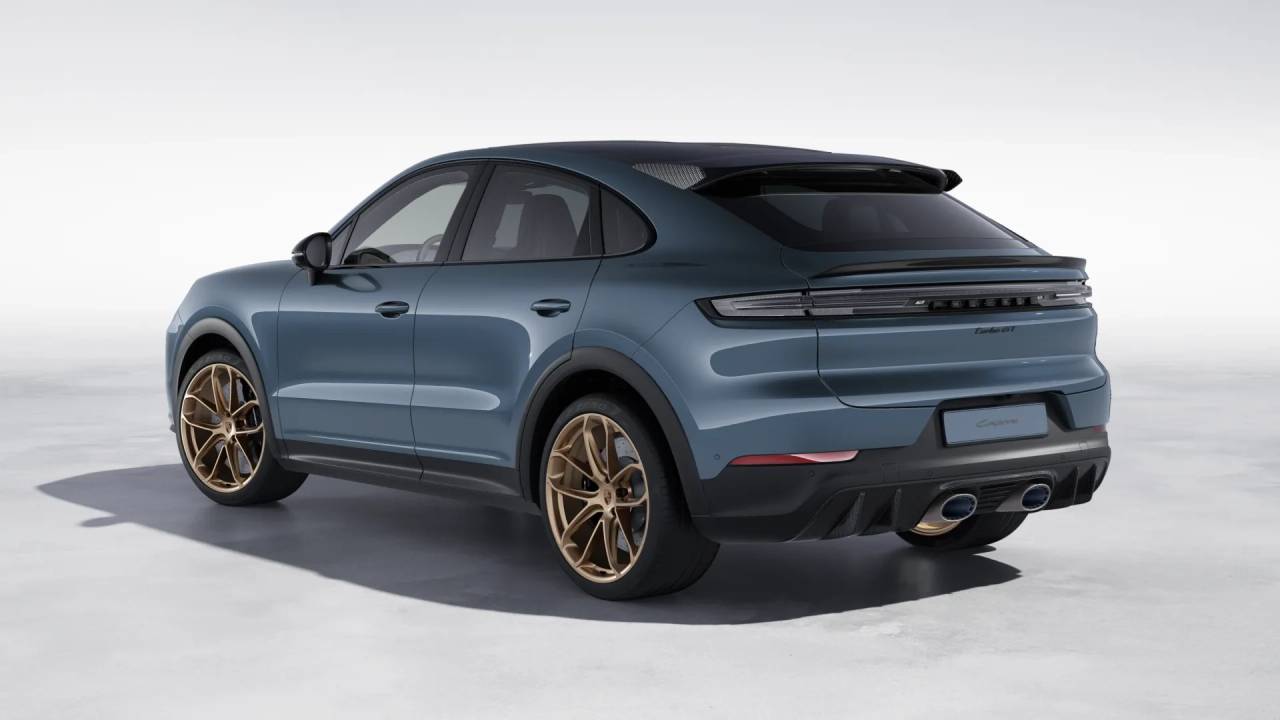 2026 Porsche Cayenne Coupe Turbo GT photo 3