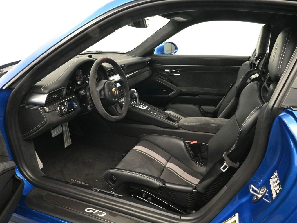2018 Porsche 911 GT3 photo 4
