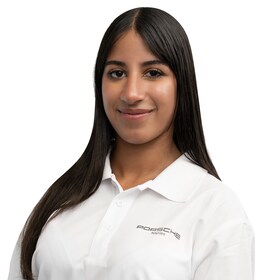 Staff member Valentina Neiszer  from ID_da82e839e040