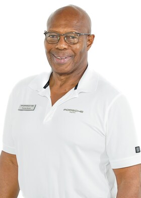 Staff member Thomas Dennis from ID_da82e839e040