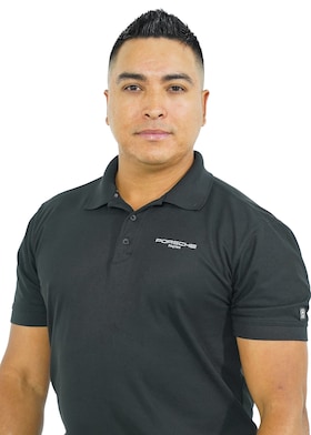 Staff member Juan Hernandez from ID_da82e839e040