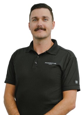 Staff member Peter Bowers from ID_da82e839e040