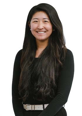 Staff member Esther Kim from ID_19c1bdc2c128