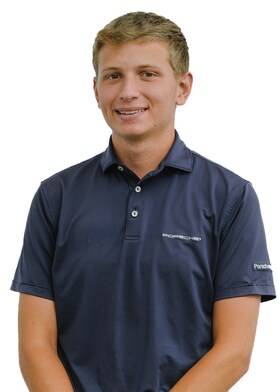 Staff member Luca Conti from ID_489823ac1aa8