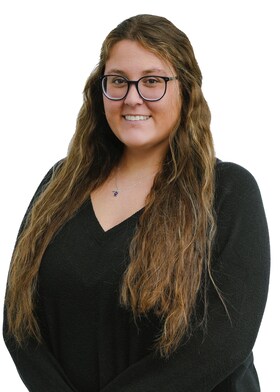 Staff member Natalie Brosseau from ID_19c1bdc2c128