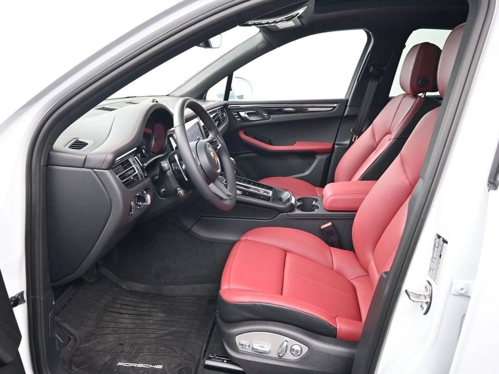 New 2026 Porsche Macan SUV