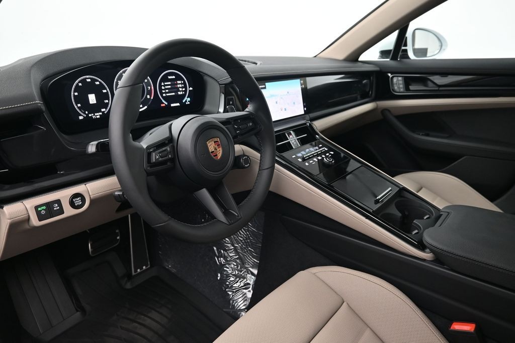 New 2026 Porsche Panamera 4 Hatchback