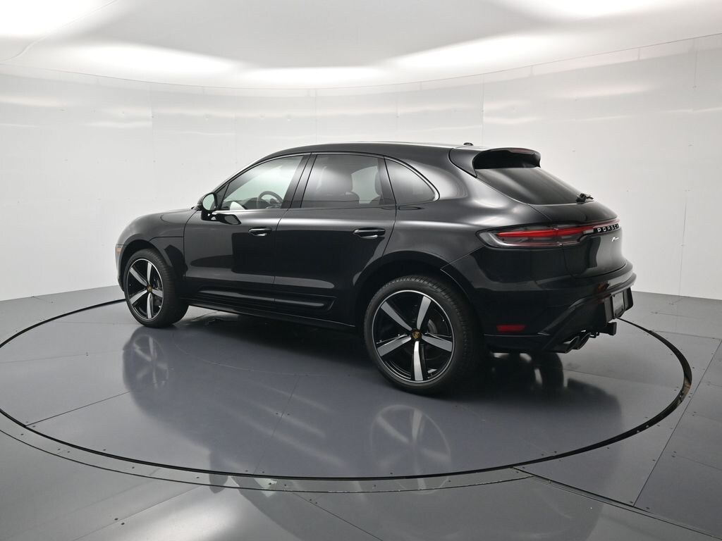 New 2026 Porsche Macan SUV