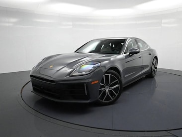 2025 Porsche Panamera 4 Hatchback