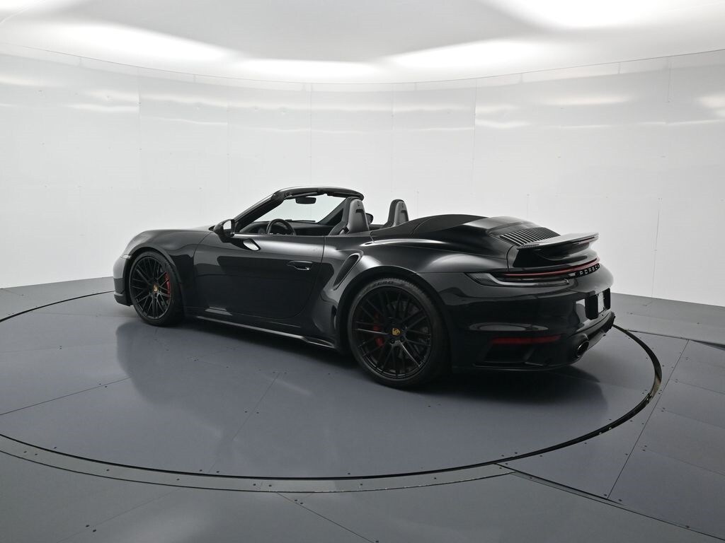 2022 Porsche 911 Turbo Cabriolet photo 3
