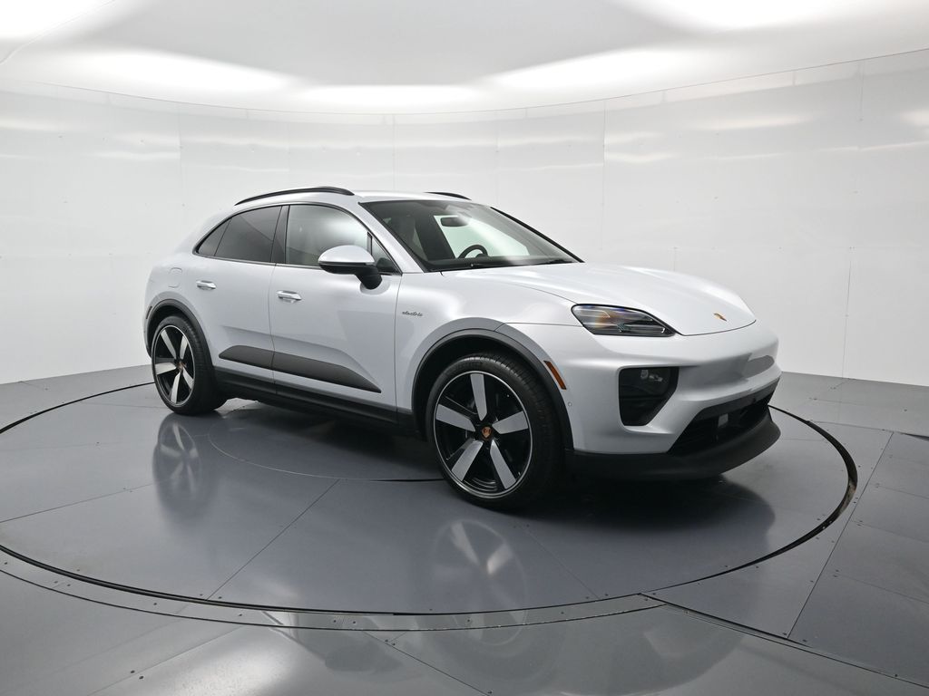 2026 Porsche Macan Base - Photo 31