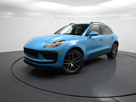 2022 Porsche Macan SUV