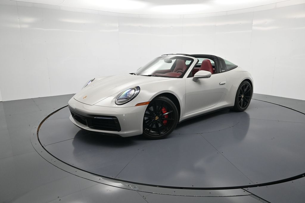 2024 Porsche 911's photo
