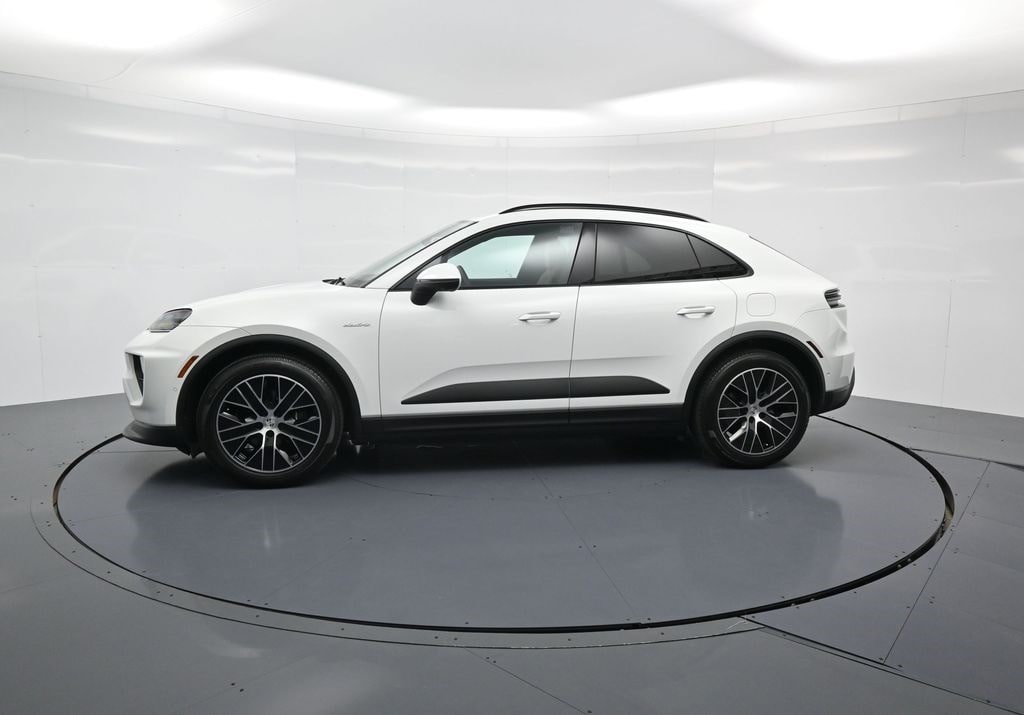 Certified 2025 Porsche Macan Base with VIN WP1AD2XA8SL077103 for sale in Naples, FL