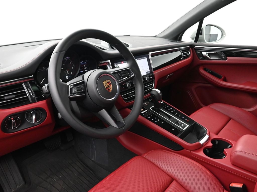 Certified 2025 Porsche Macan  SUV