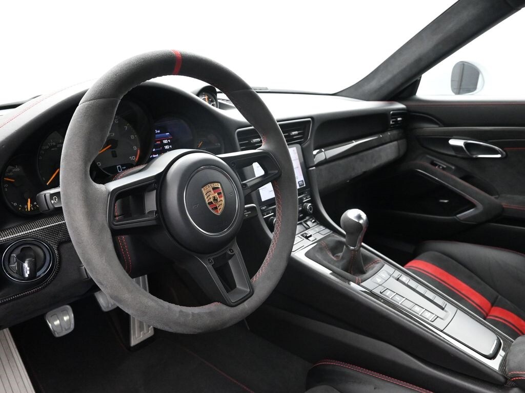2018 Porsche 911 GT3 photo 4