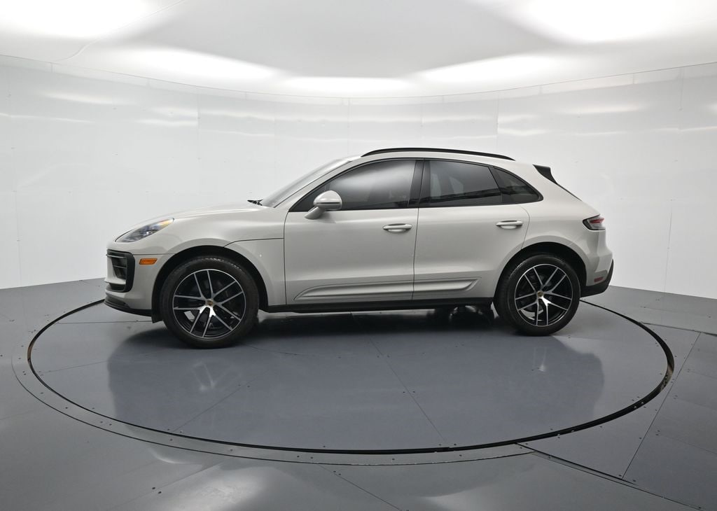 Used 2022 Porsche Macan SUV