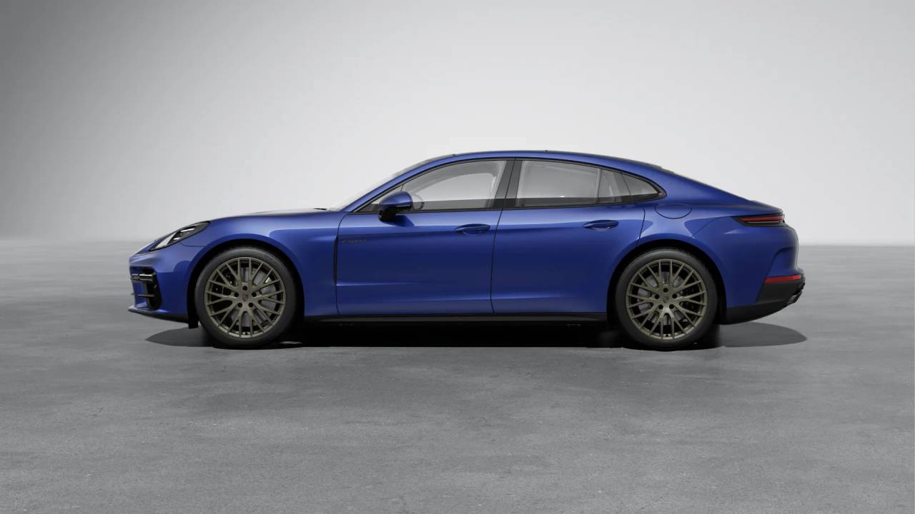 2026 Porsche Panamera Turbo E-Hybrid photo 2