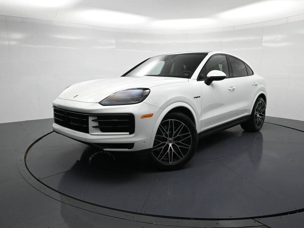 New 2026 Porsche Cayenne Coupe E-Hybrid Coupe SUV