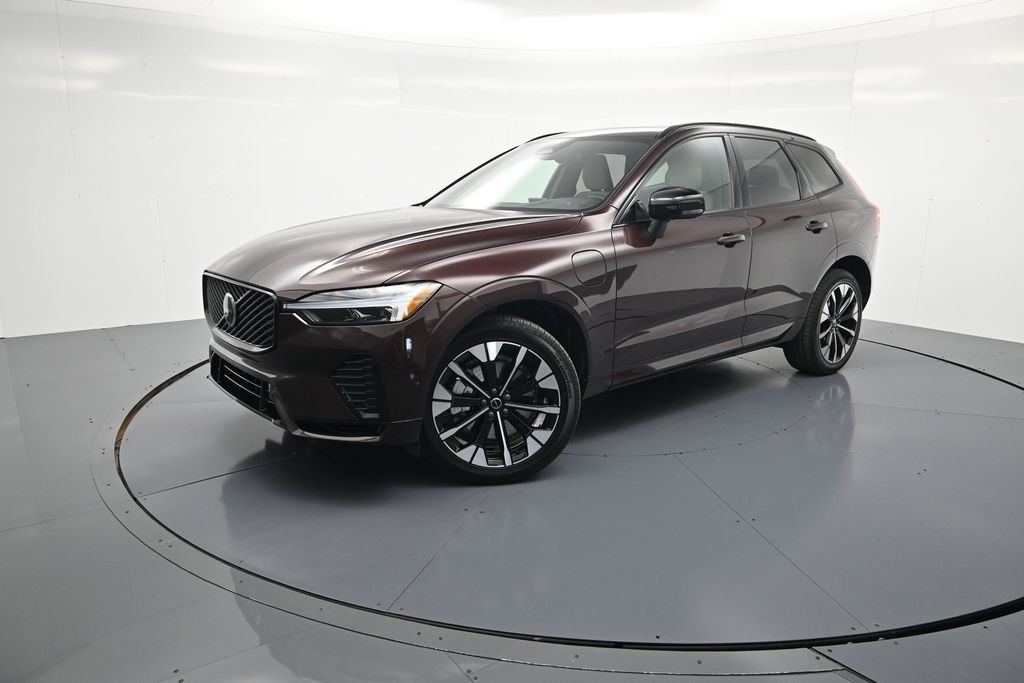 Used 2026 Volvo XC60 Plug-In Hybrid T8 Plus SUV