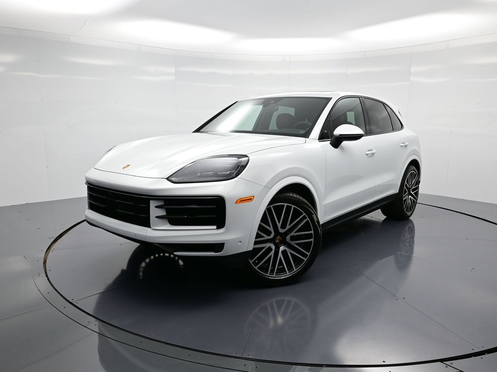 2025 Porsche Cayenne -'s photo