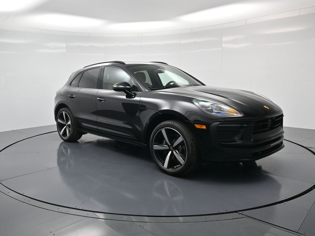 2026 Porsche Macan Base - Photo 31