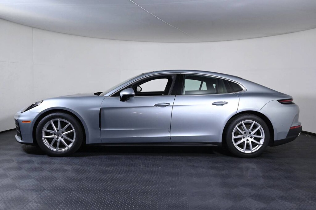 New 2026 Porsche Panamera Hatchback