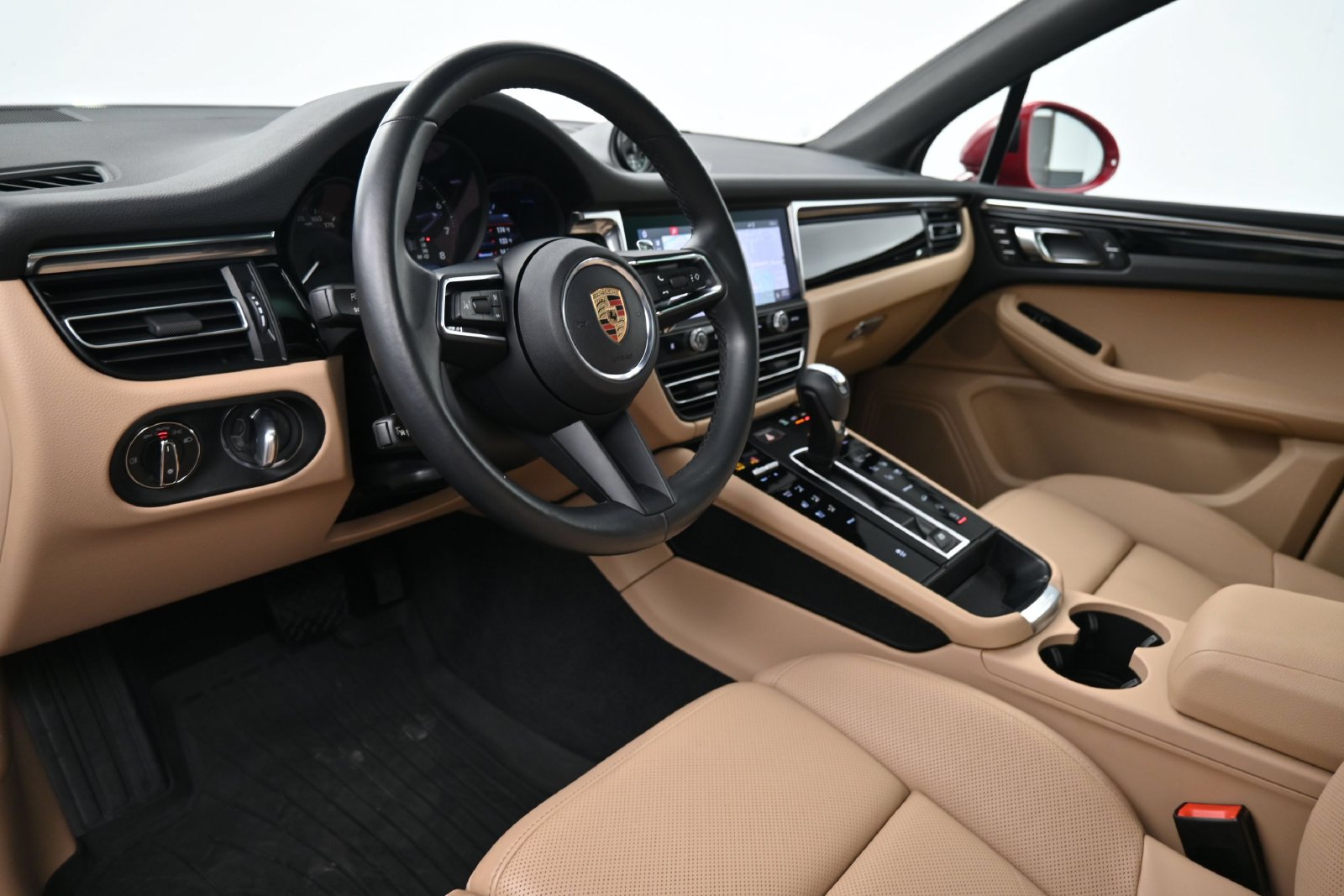 Certified 2025 Porsche Macan SUV