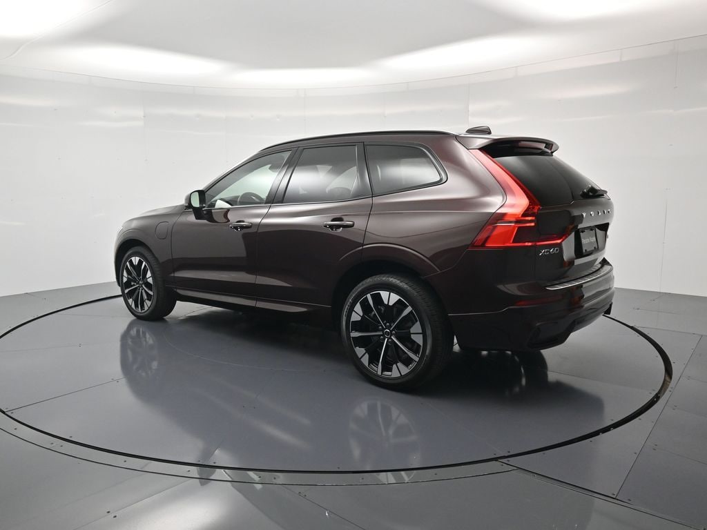 Used 2026 Volvo XC60 Plug-In Hybrid T8 Plus SUV