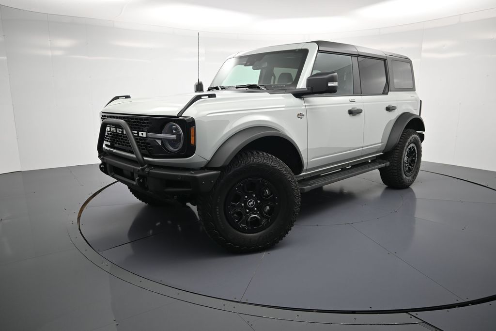 2023 Ford Bronco Wildtrak 4x4's photo
