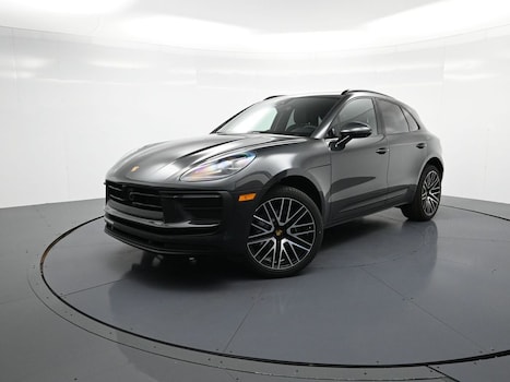 2026 Porsche Macan SUV