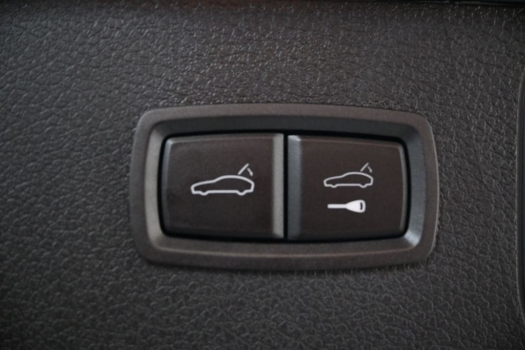 2025 Porsche Macan Base - Photo 26