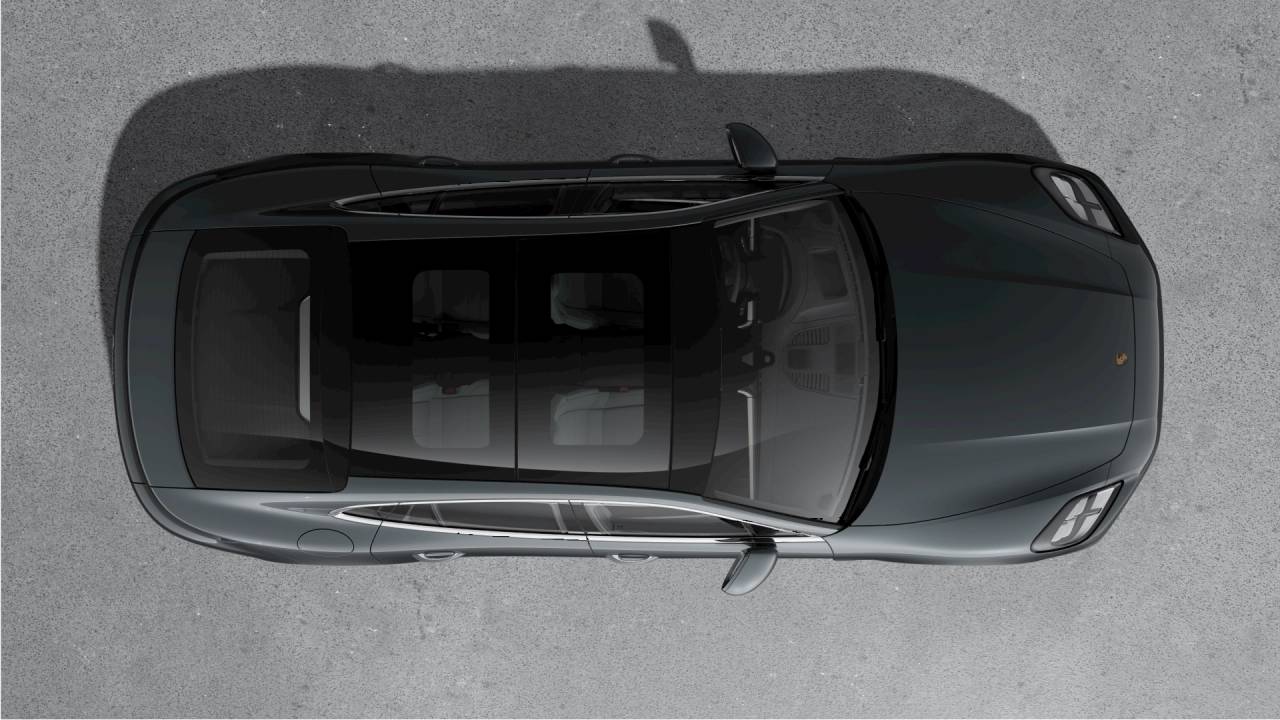 2026 Porsche Panamera 4 photo 4