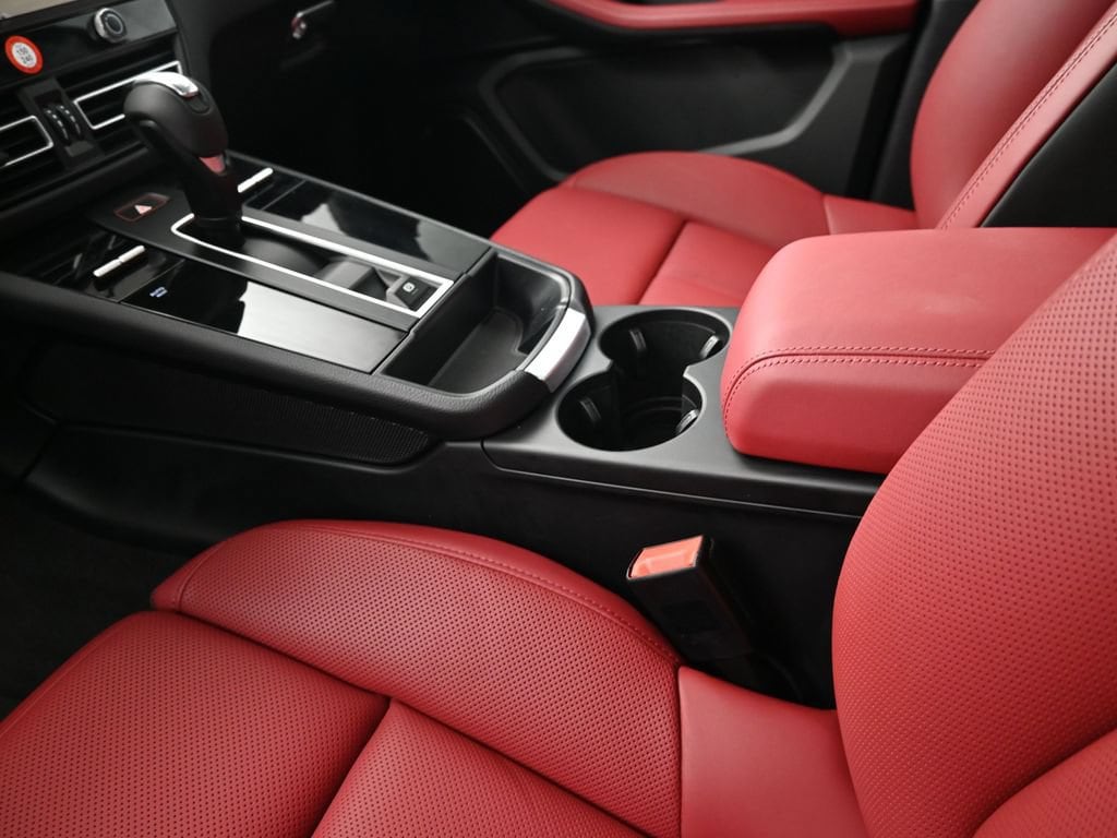 2026 Porsche Macan Base - Photo 22
