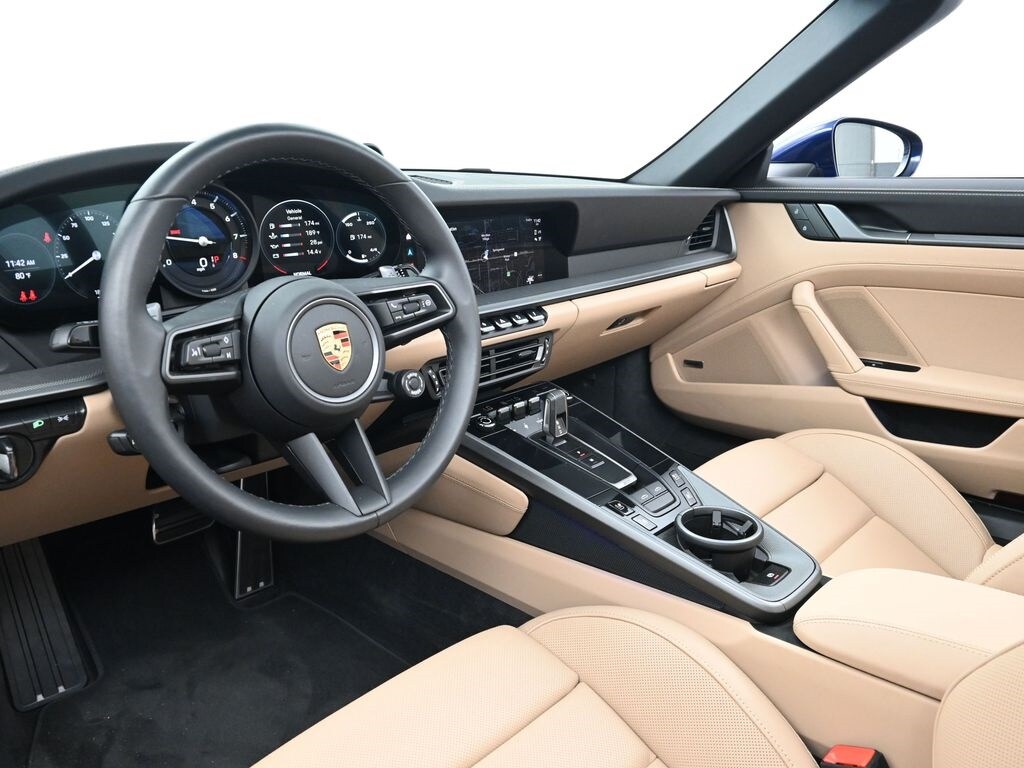 2024 Porsche 911 Targa 4S photo 4