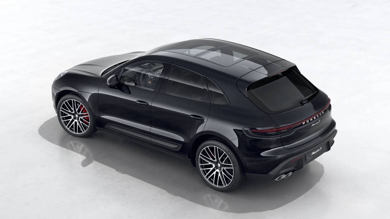 2026 Porsche Macan S photo 3