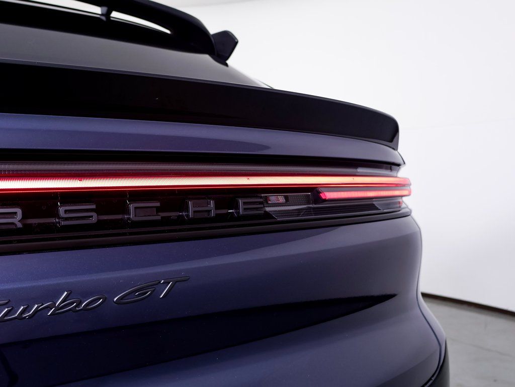2025 Porsche Cayenne Coup Turbo GT - Photo 14