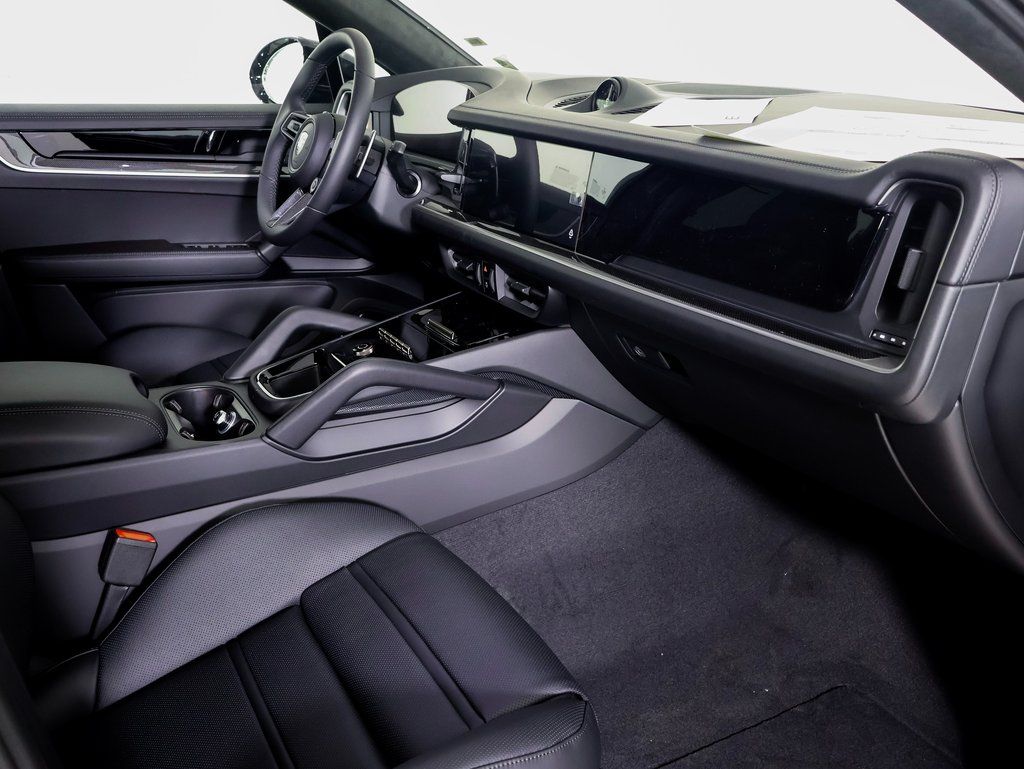 2025 Porsche Cayenne Coup Turbo E-Hybrid - Photo 7