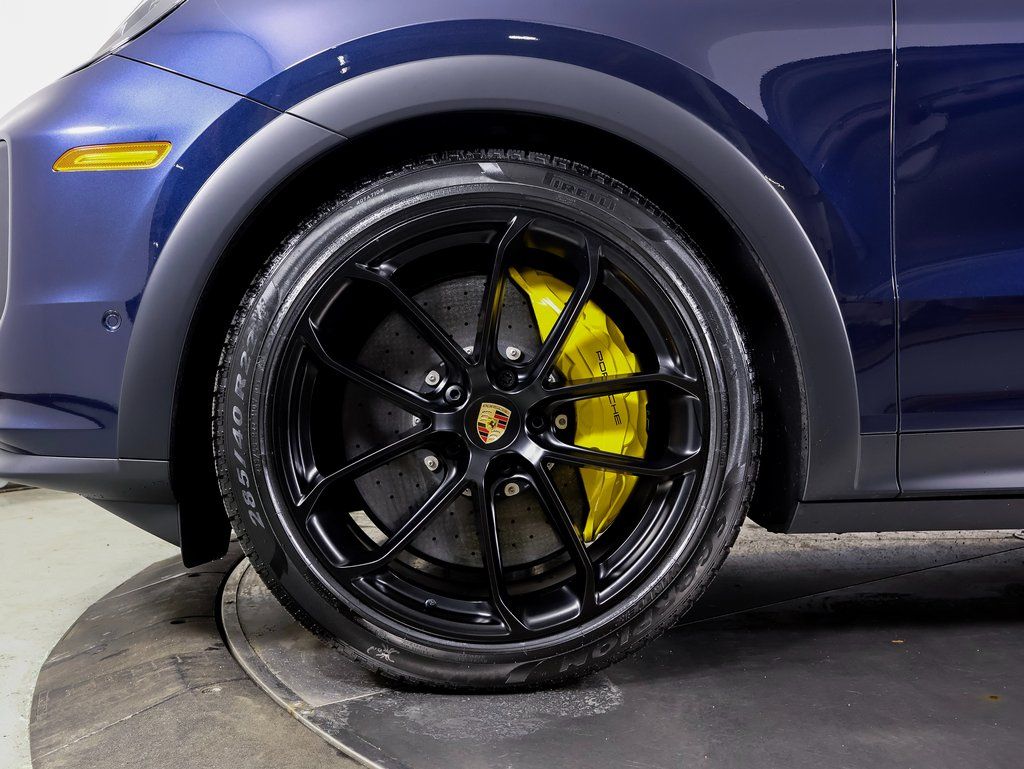 2025 Porsche Cayenne Coup Turbo GT - Photo 26