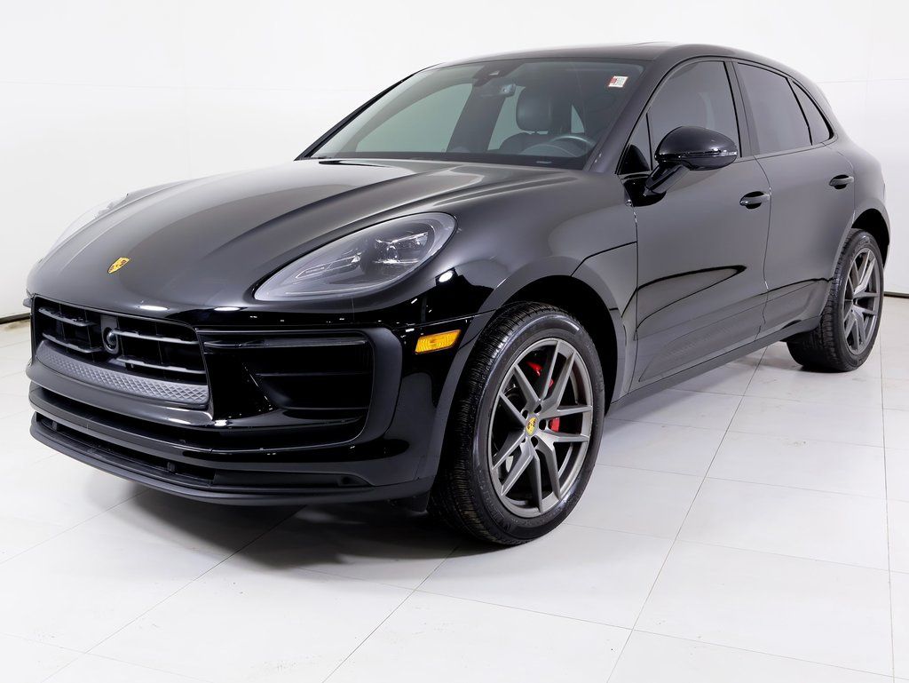 2023 Porsche Macan S