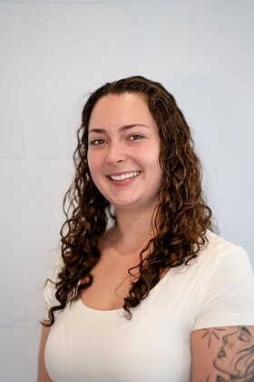 Staff member Rachel Burns from ID_a9c9e33509c6