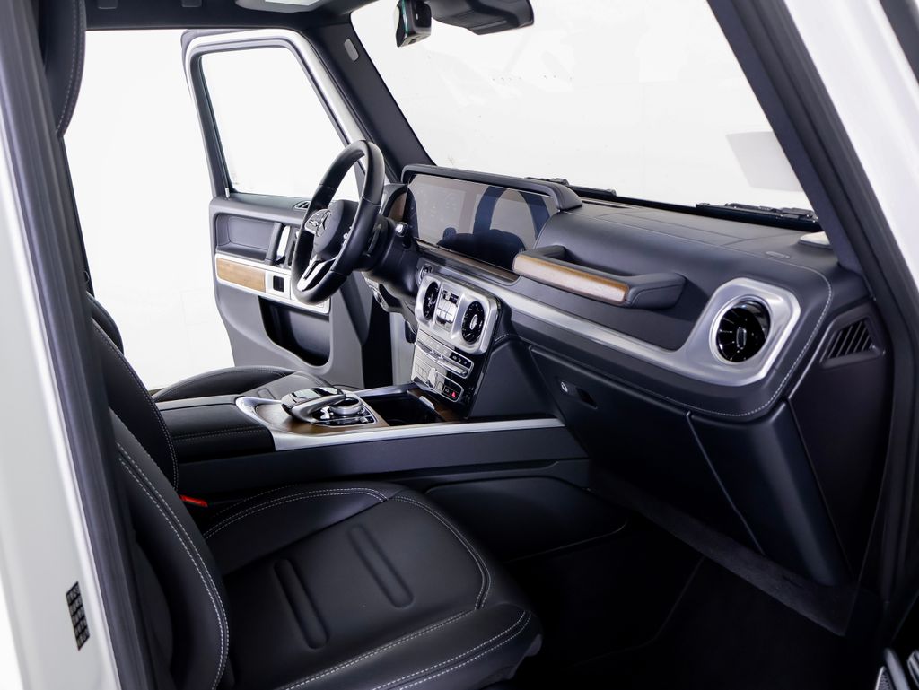 2023 Mercedes-Benz G-Class G550 - Photo 6