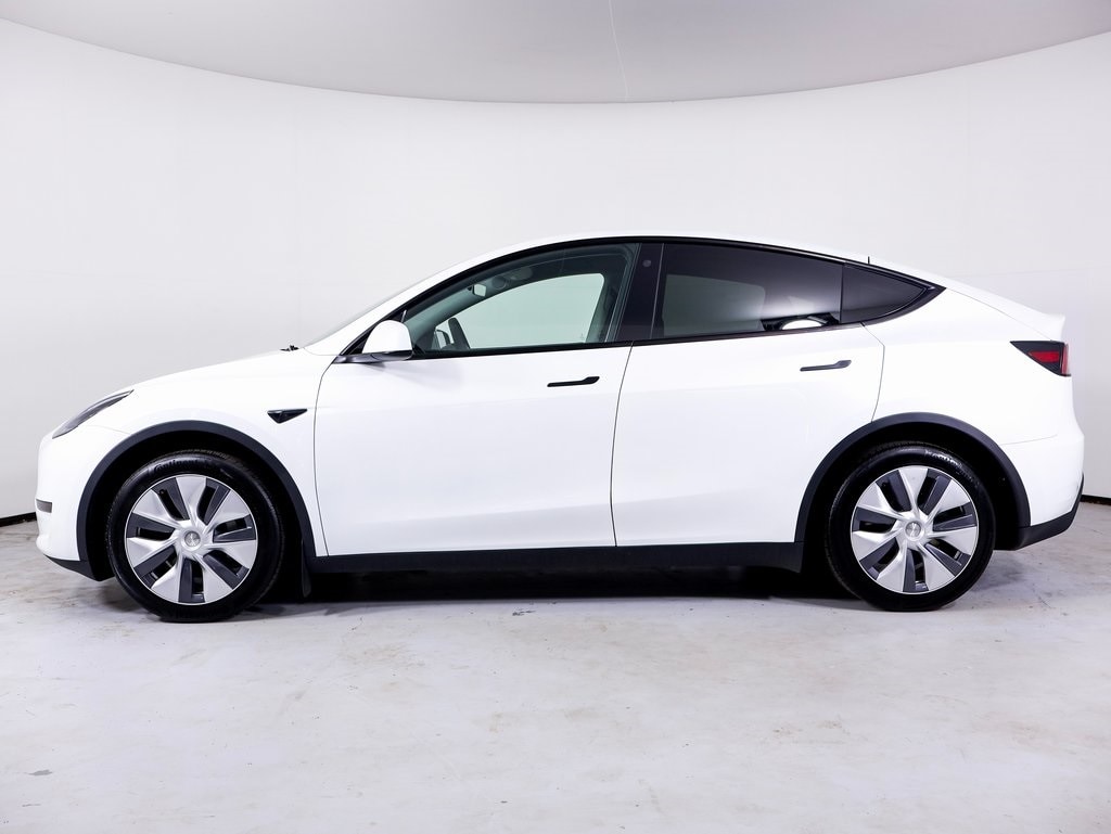 Used 2023 Tesla Model Y Long Range with VIN 7SAYGDEE5PA101203 for sale in Kansas City