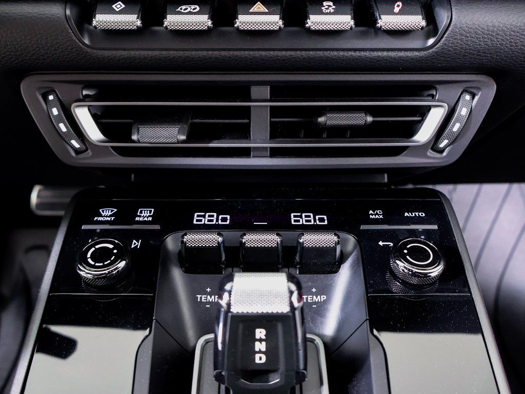 2024 Porsche 911 - Photo 23